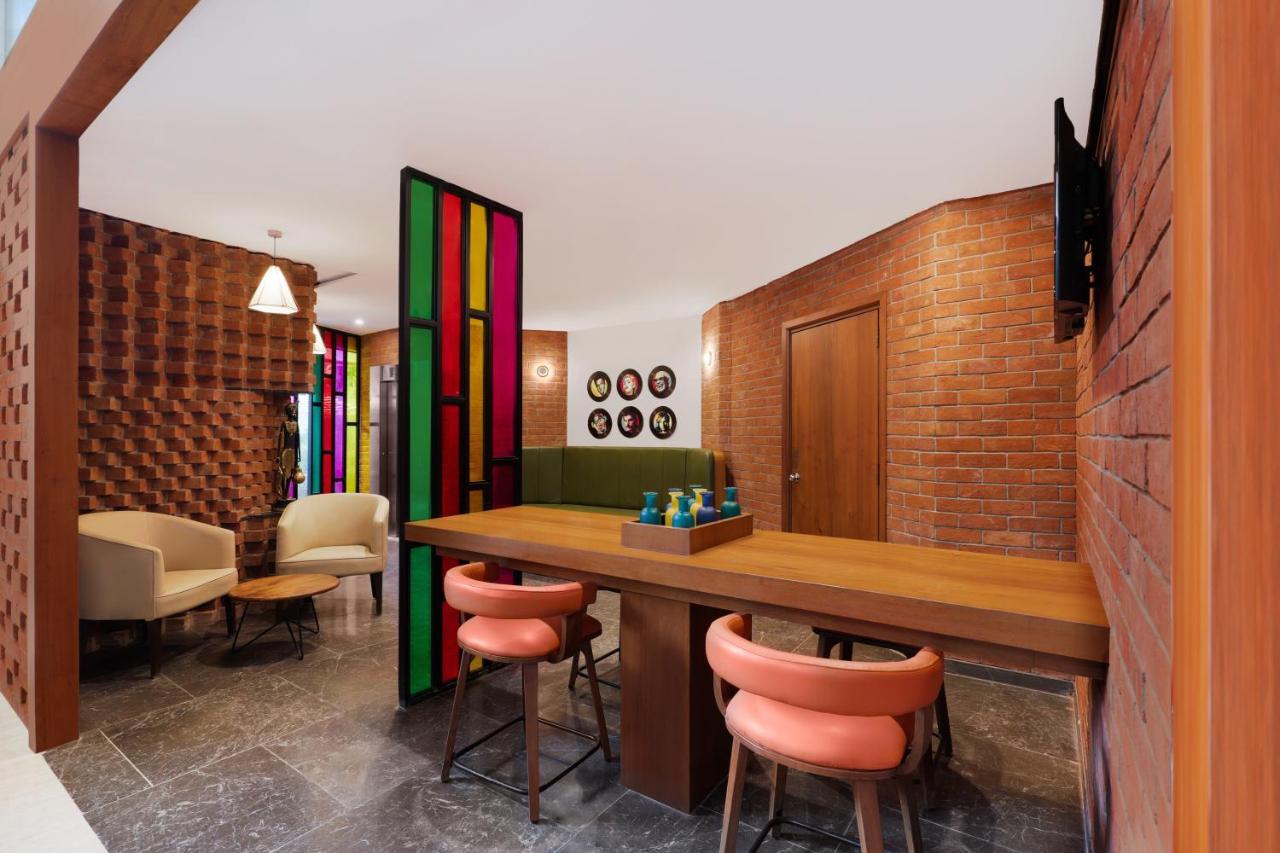 Lemon Tree Hotel, Kalina Bkc, Mumbai Bagian luar foto